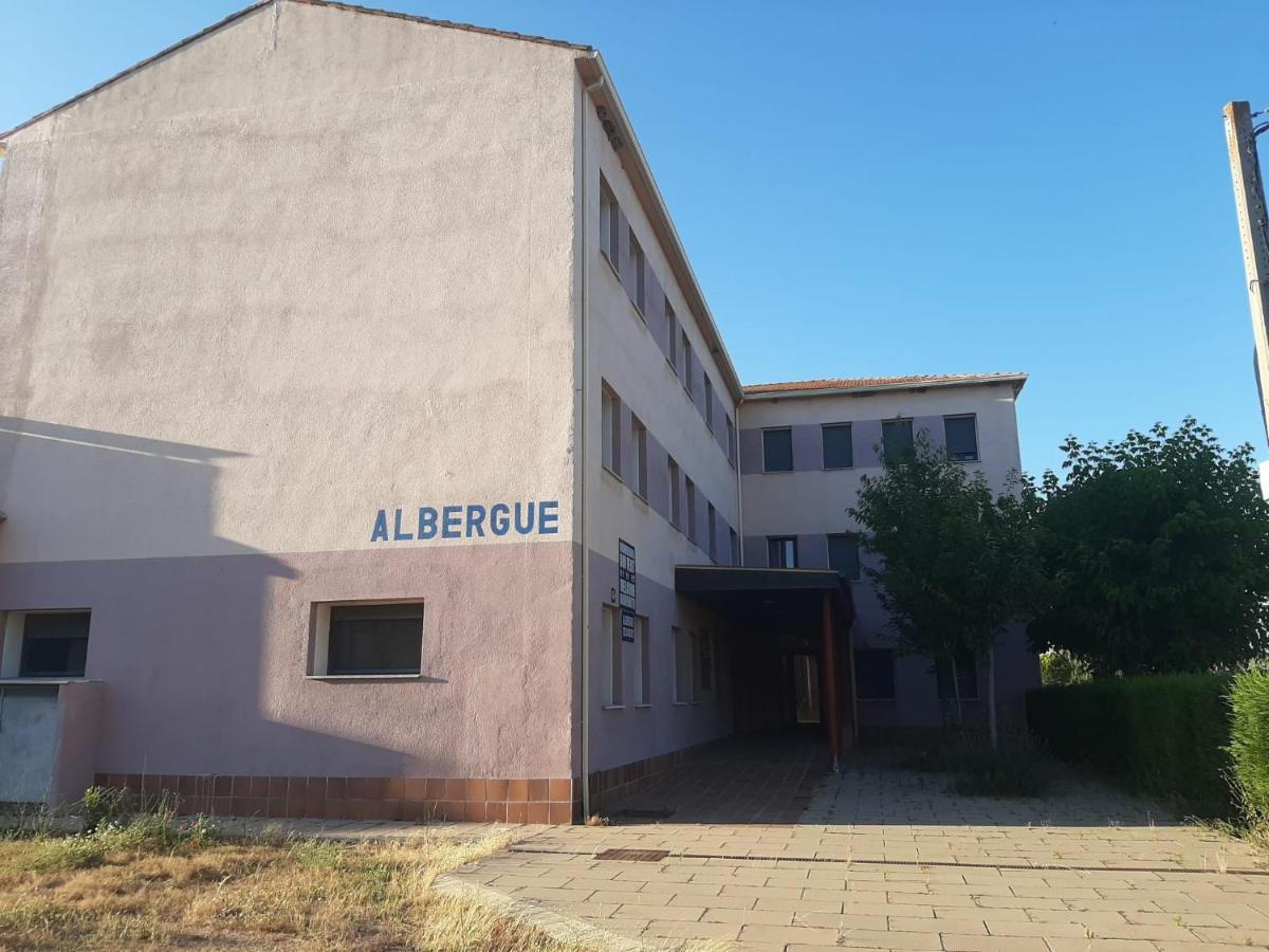 Albergue Villa Nava De La Asuncion Zewnętrze zdjęcie